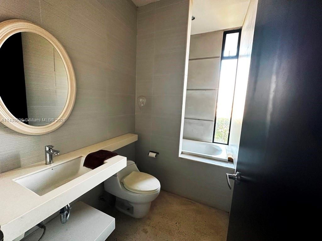 46 Cerro Real Alto Las Palomas, , CR 00000 Photo