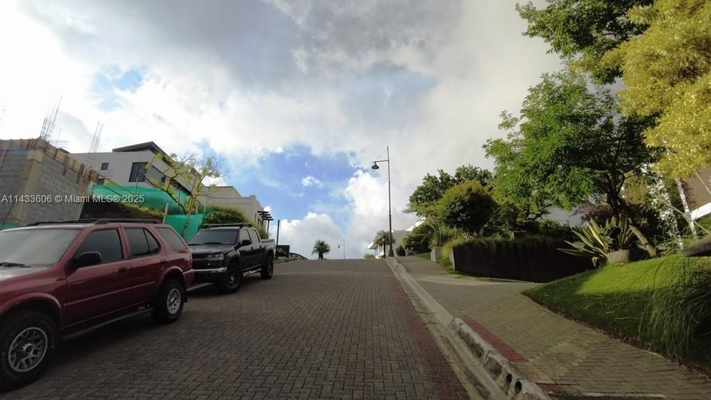 46 Cerro Real Alto Las Palomas, , CR 00000 Photo