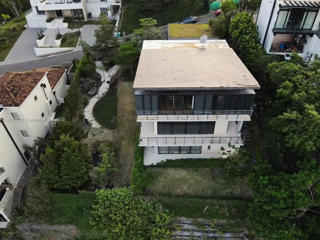 46 Cerro Real Alto Las Palomas, , CR 00000 Photo