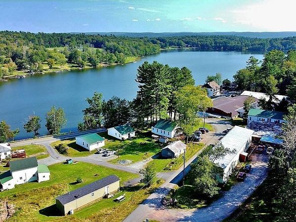 23 Crestwood Road, Lake Huntington, NY 12752