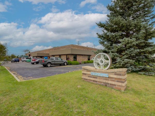 7500 W 84th Place, Bridgeview, IL 60455