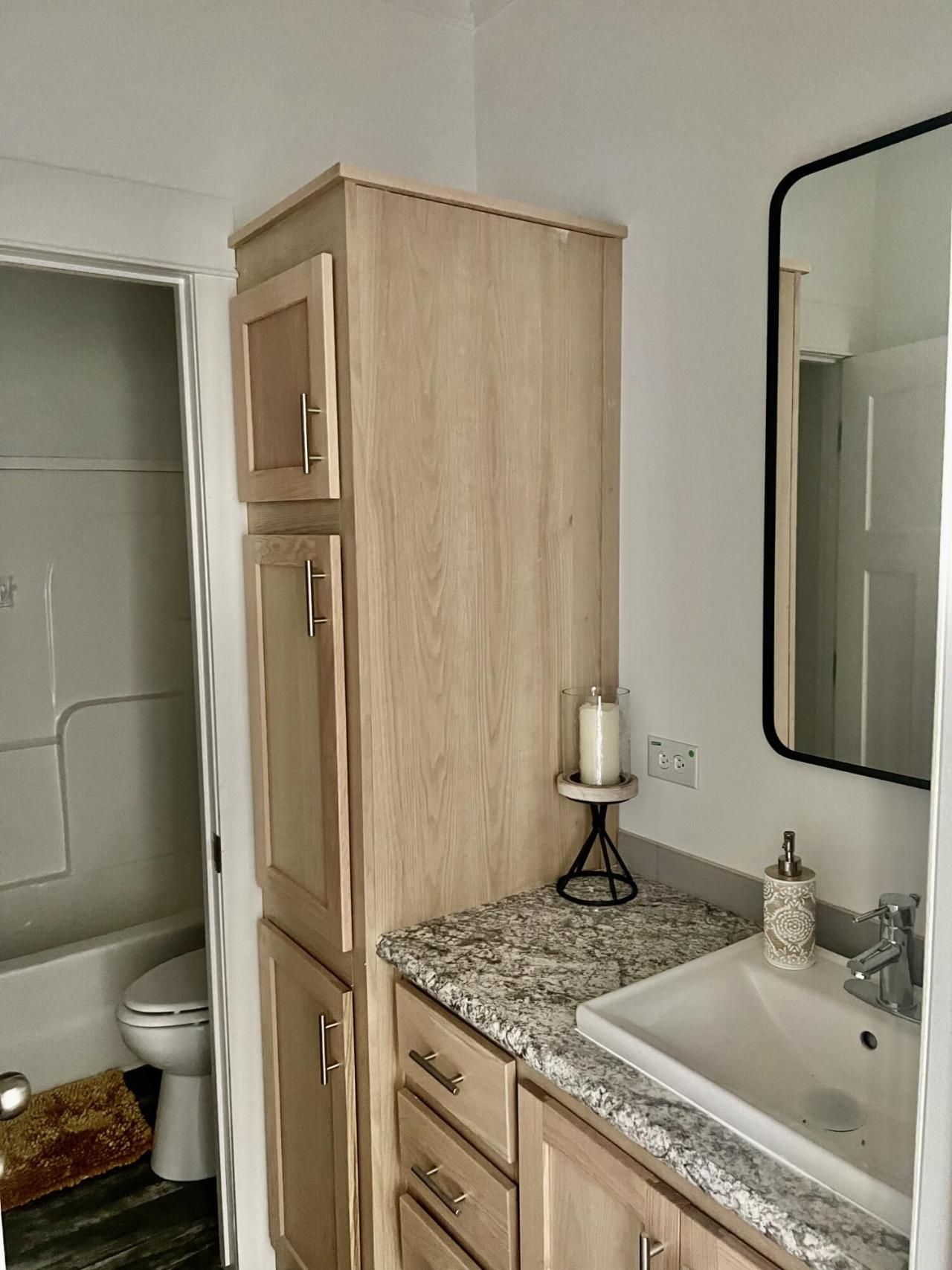 2 Evangelist Photo 26