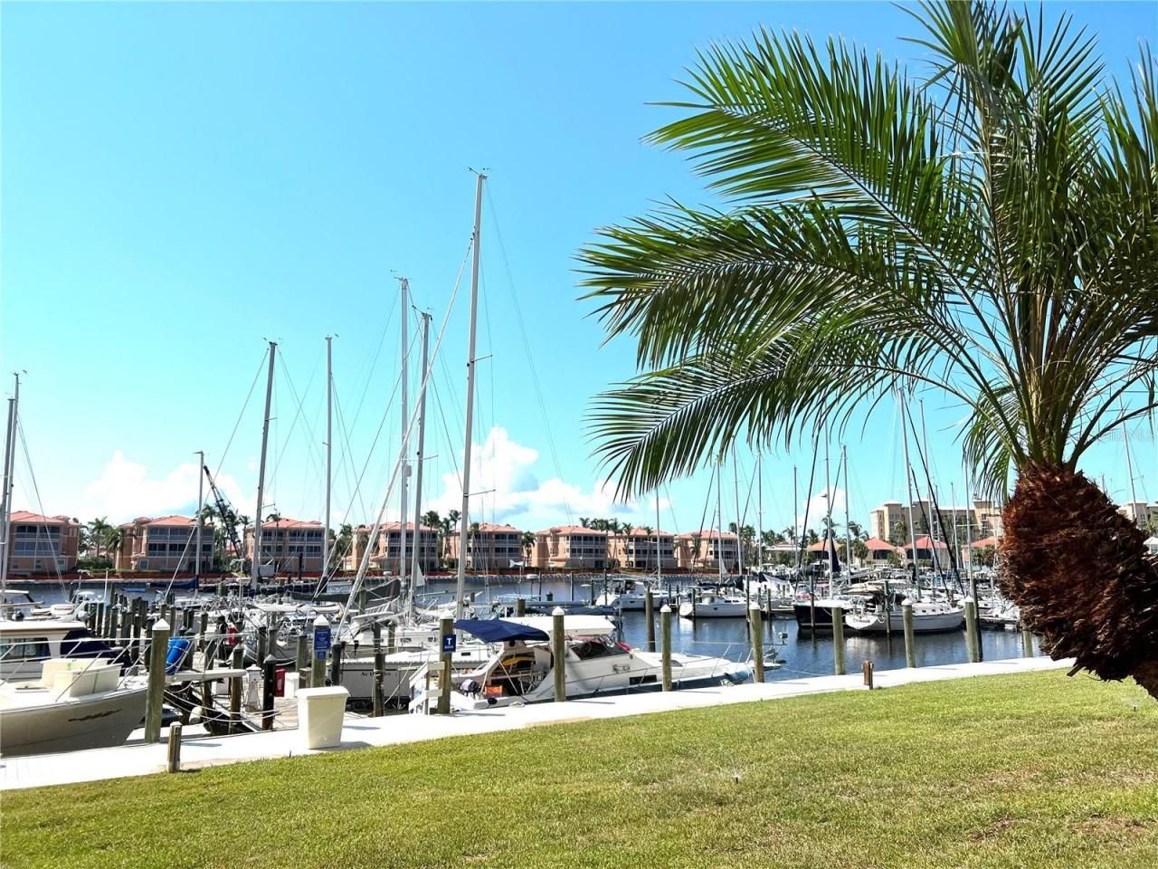 2060 Matecumbe Key Road, Unit 2105, Punta Gorda, FL 33955 Photo