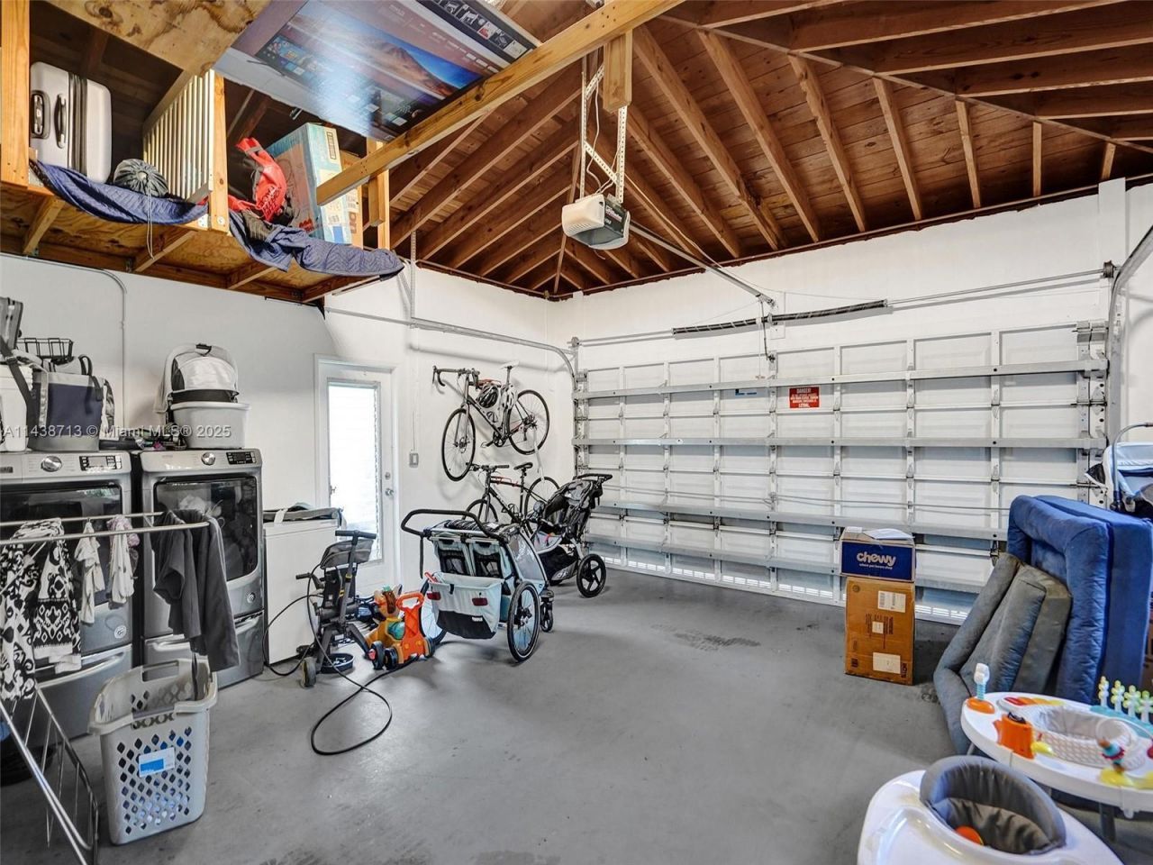 1912 NE 119th Rd, North Miami, FL 33181 Photo