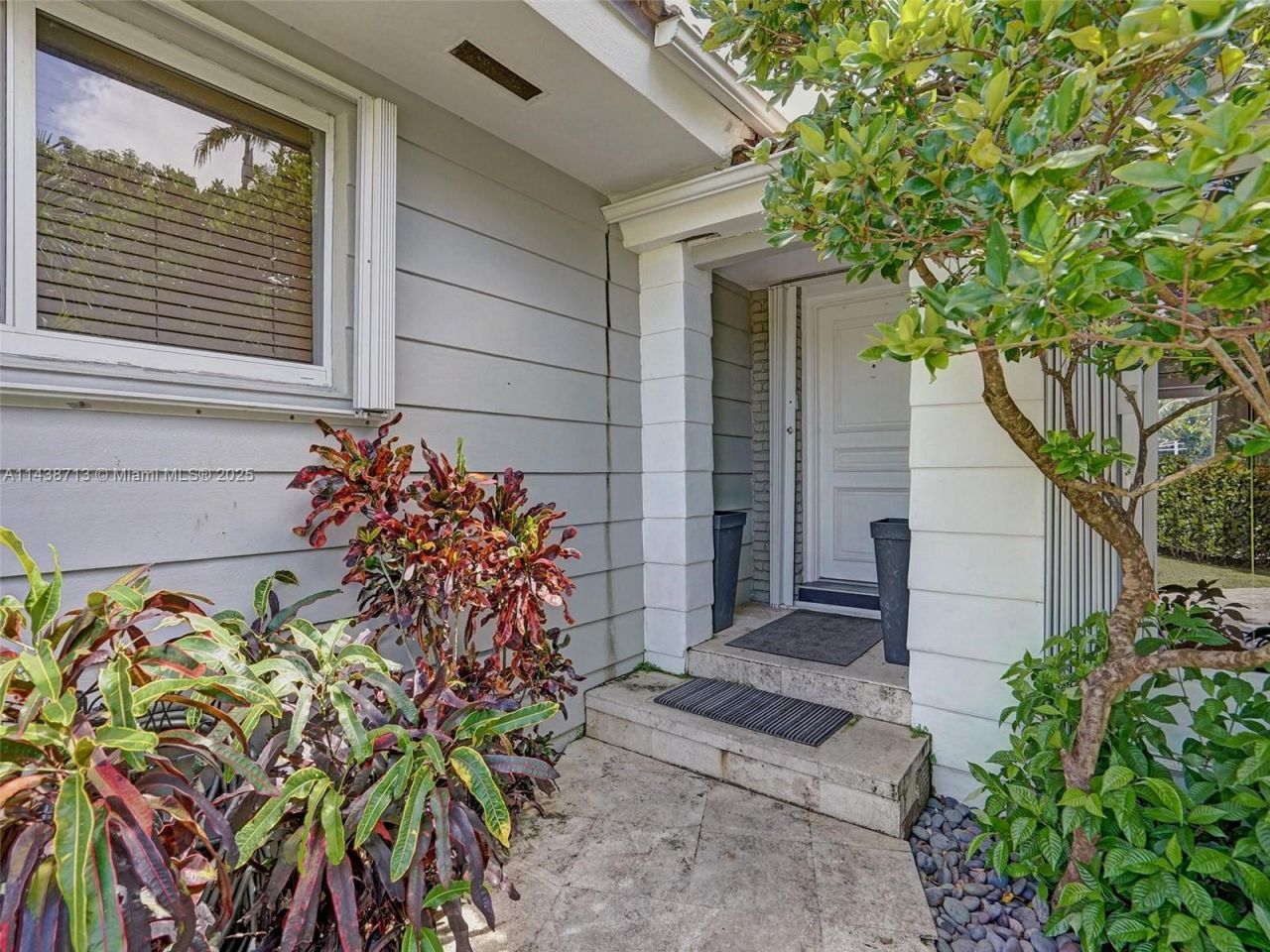 1912 NE 119th Rd, North Miami, FL 33181 Photo