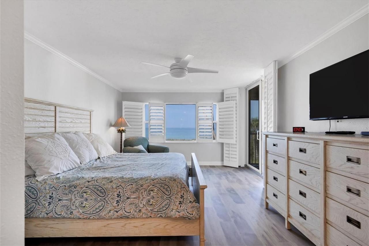 4325 Gulf Of Mexico Drive, Unit 208, Longboat Key, FL 34228 Photo