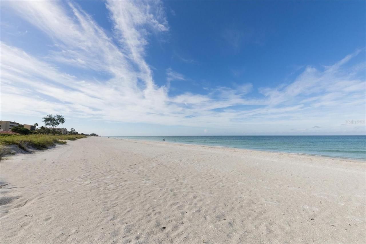 4325 Gulf Of Mexico Drive, Unit 208, Longboat Key, FL 34228 Photo