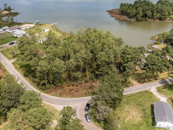 00 Horse Road, Hayes, VA 23072