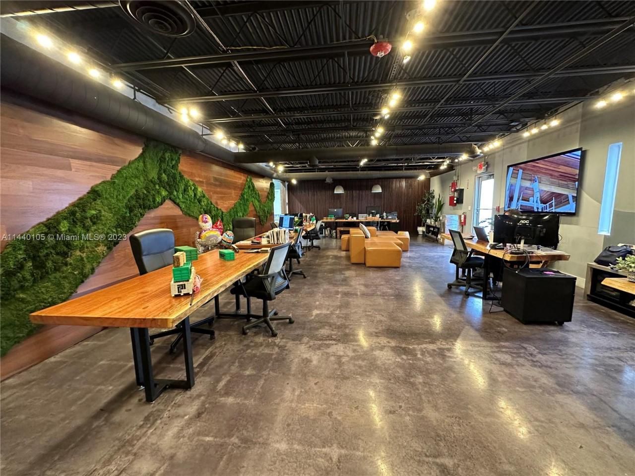 775 NW 71st St, Miami, FL 33150 Photo