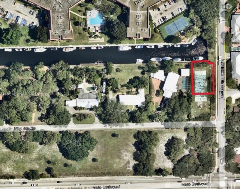 1127 SW 9th Ave, Fort Lauderdale, FL 33315 Photo