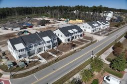 821 Rebecca Ln. photo 4