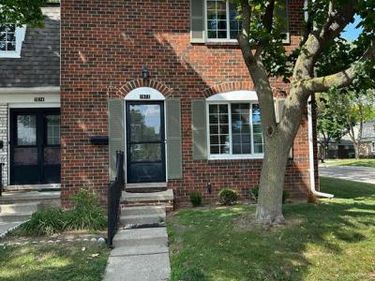 1972 RIDGE, Royal Oak, MI 48073