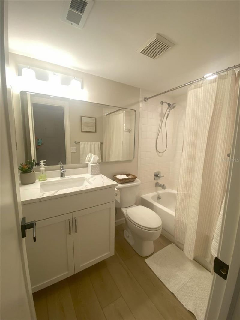 796 Bird Bay Way, Unit Bld 30, Venice, FL 34285 Photo