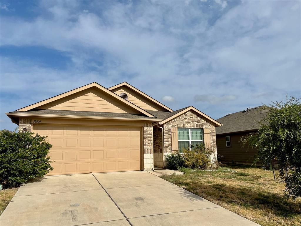 19521 Great Falls Dr, Manor, TX 78653 Main Photo