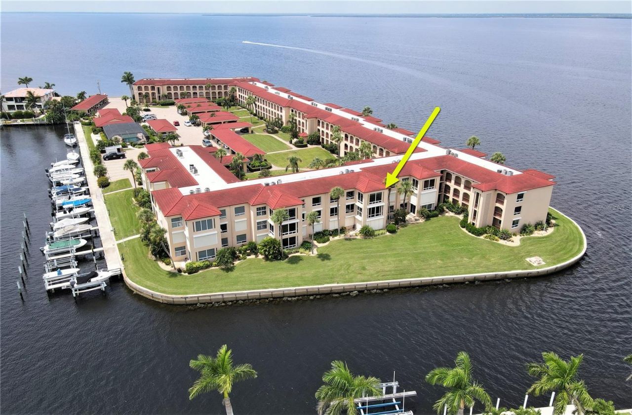1 Colony Point Drive, Unit 5C, Punta Gorda, FL 33950 Photo
