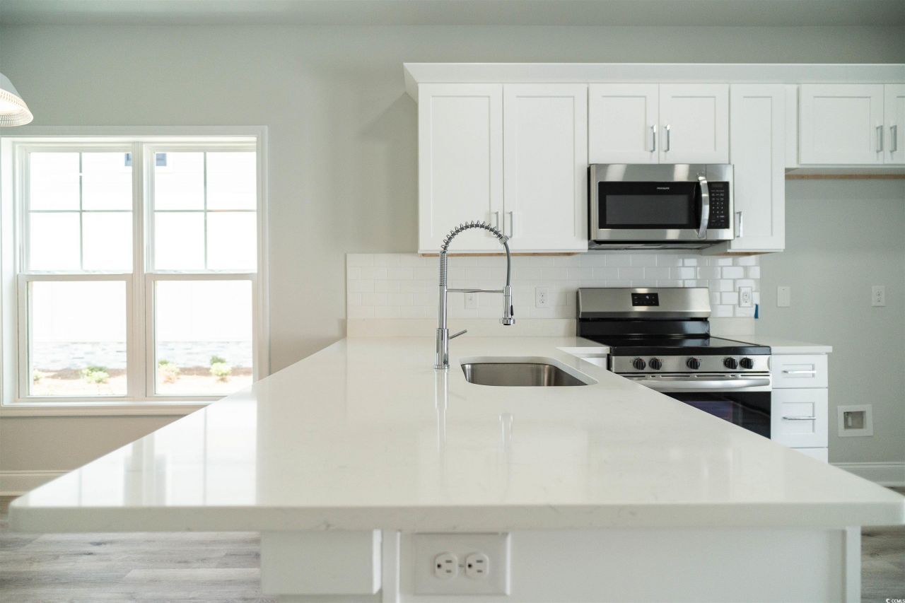 821 Rebecca Ln. Photo 16