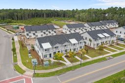 821 Rebecca Ln. photo 4