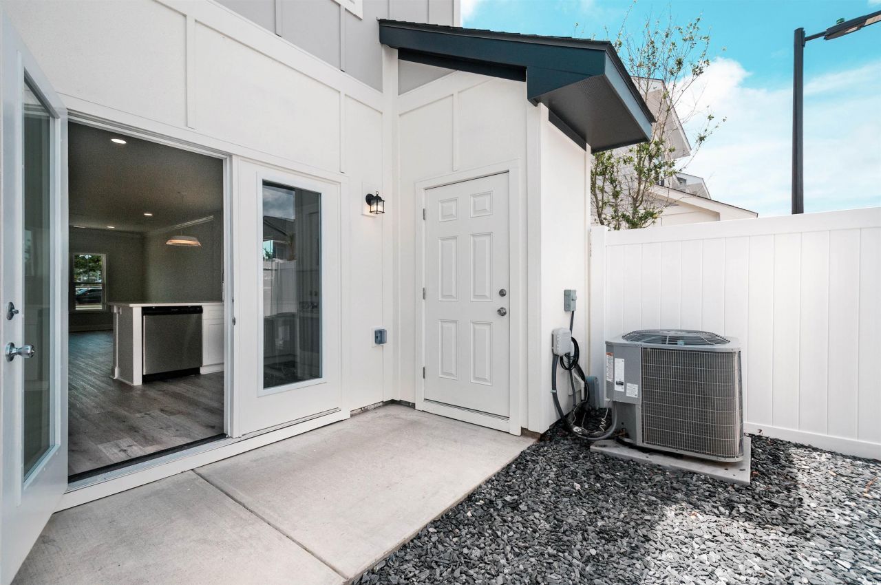 821 Rebecca Ln. Photo 21