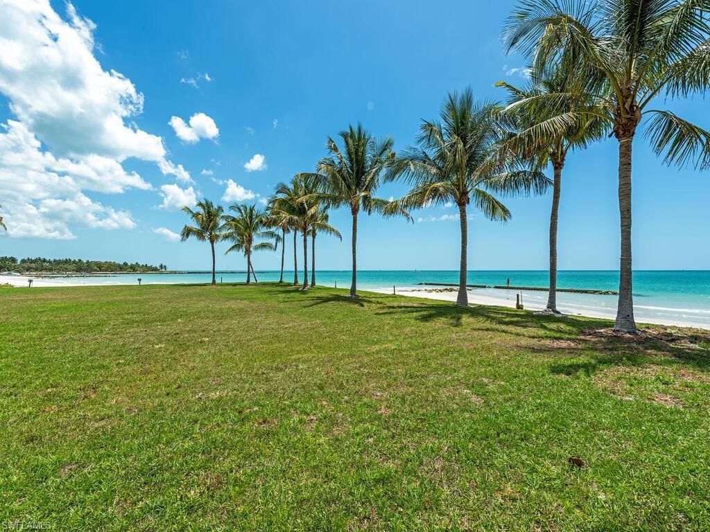 4550 Gordon Dr, Naples, FL 34102 Photo