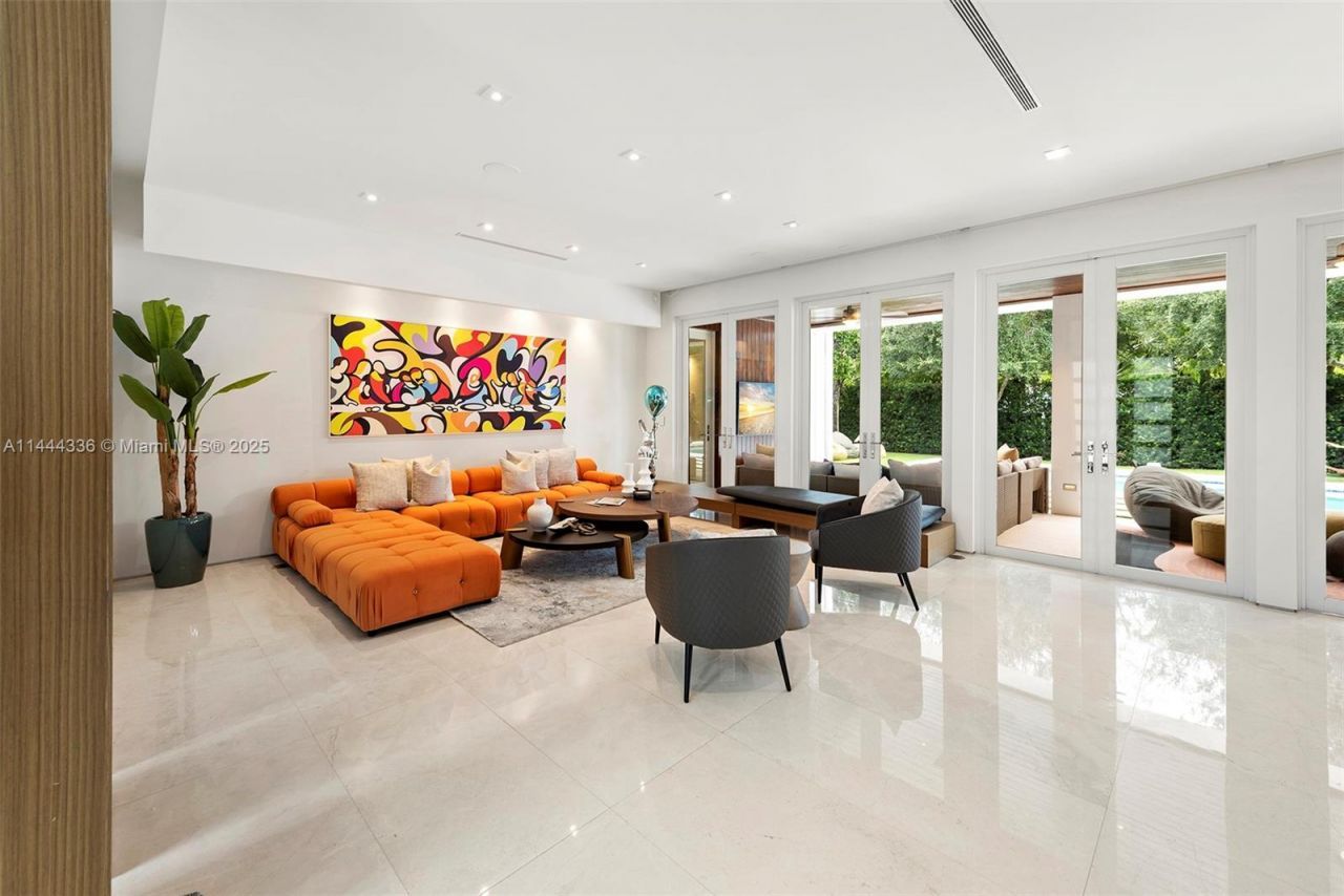 7930 SW 52nd Ct, Miami, FL 33143 Photo