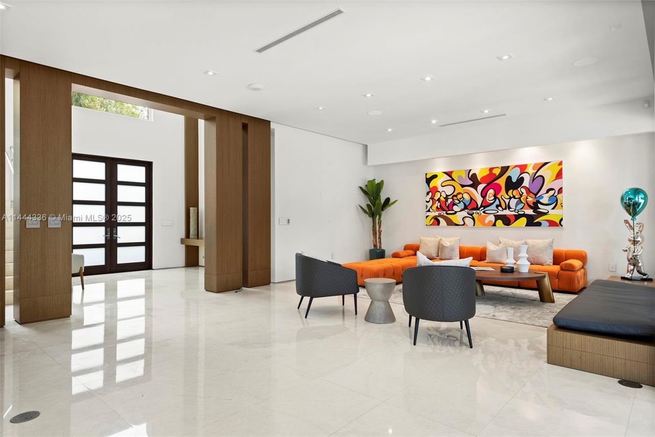 7930 SW 52nd Ct, Miami, FL 33143 Photo