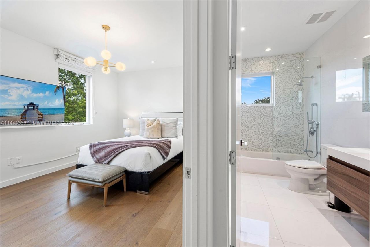 7930 SW 52nd Ct, Miami, FL 33143 Photo