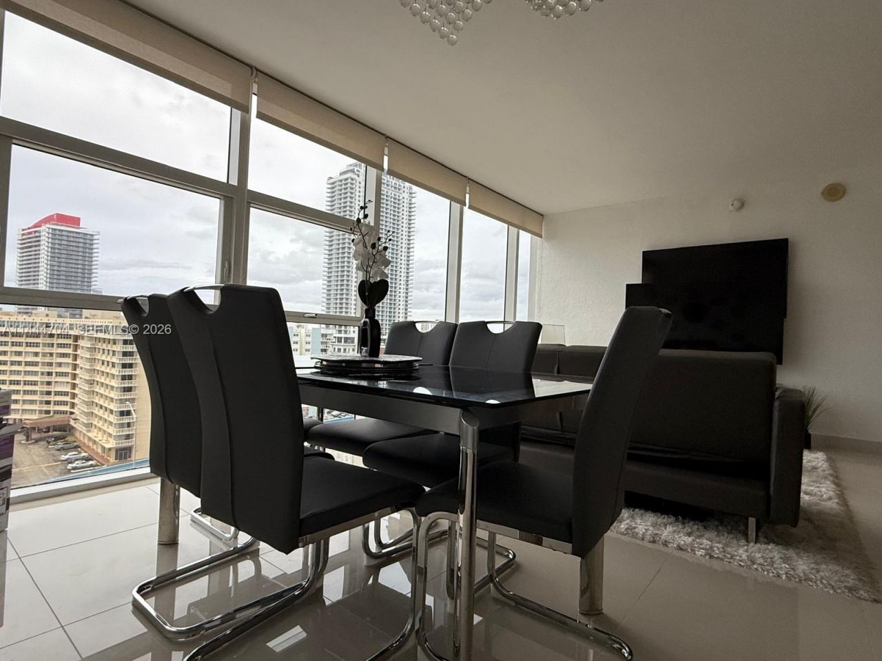 1830 S Ocean Dr, Unit 1107, Hallandale Beach, FL 33009 Photo