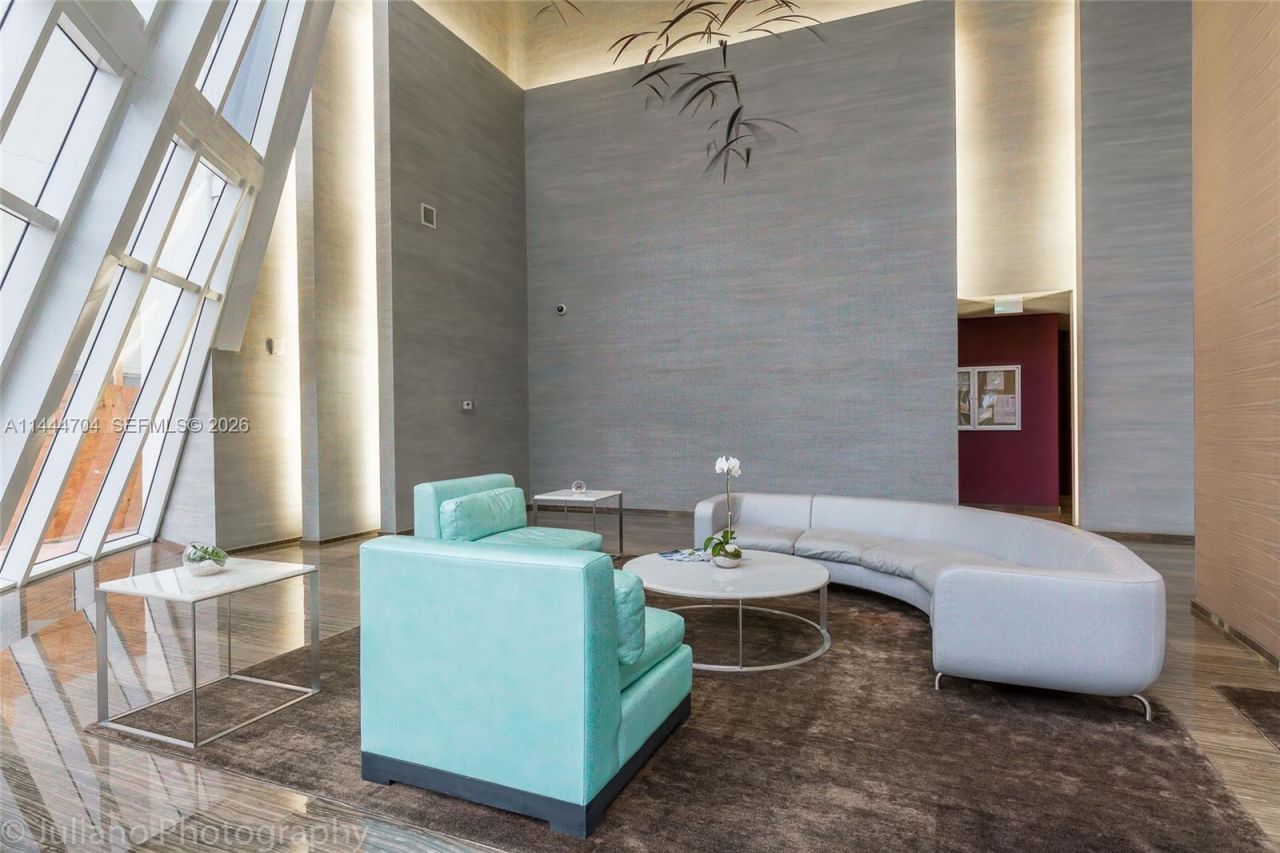 1830 S Ocean Dr, Unit 1107, Hallandale Beach, FL 33009 Photo