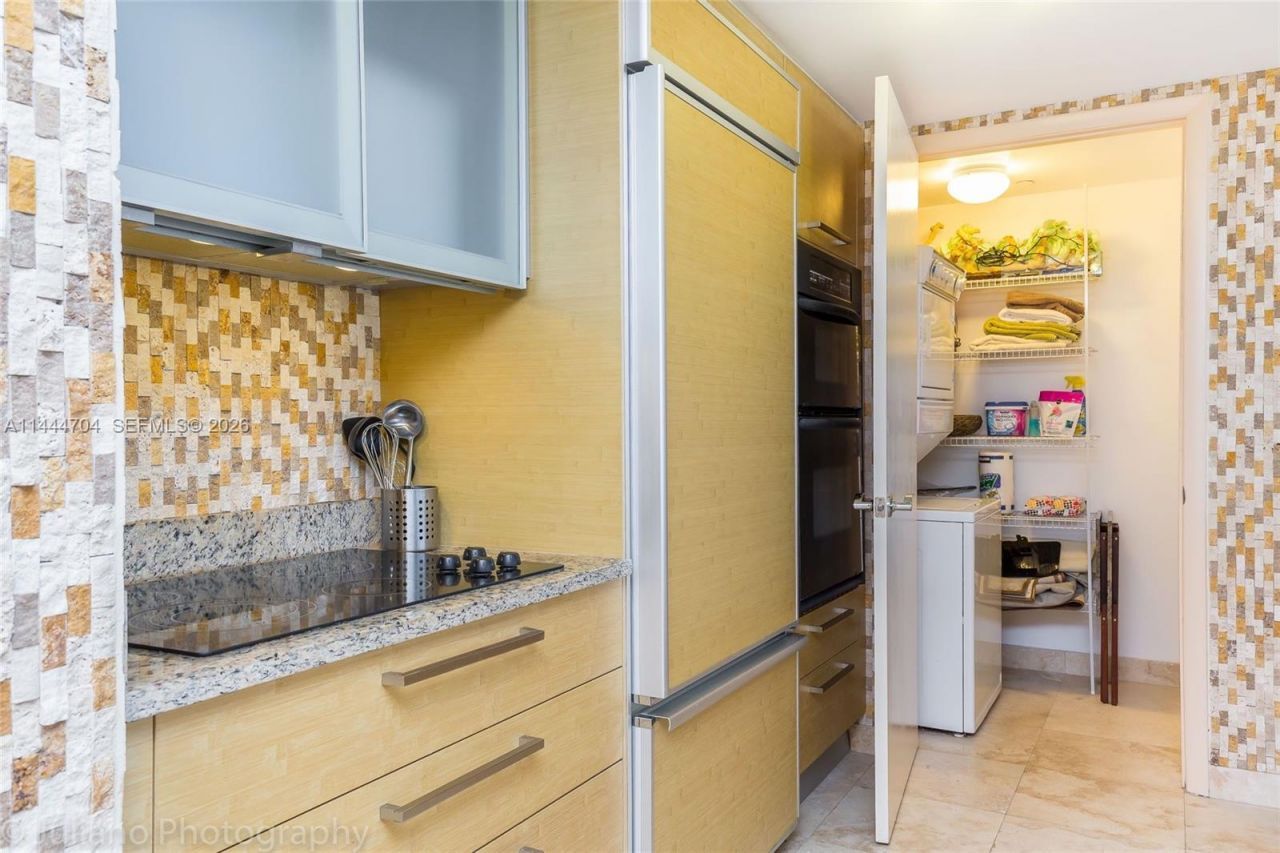 1830 S Ocean Dr, Unit 1107, Hallandale Beach, FL 33009 Photo