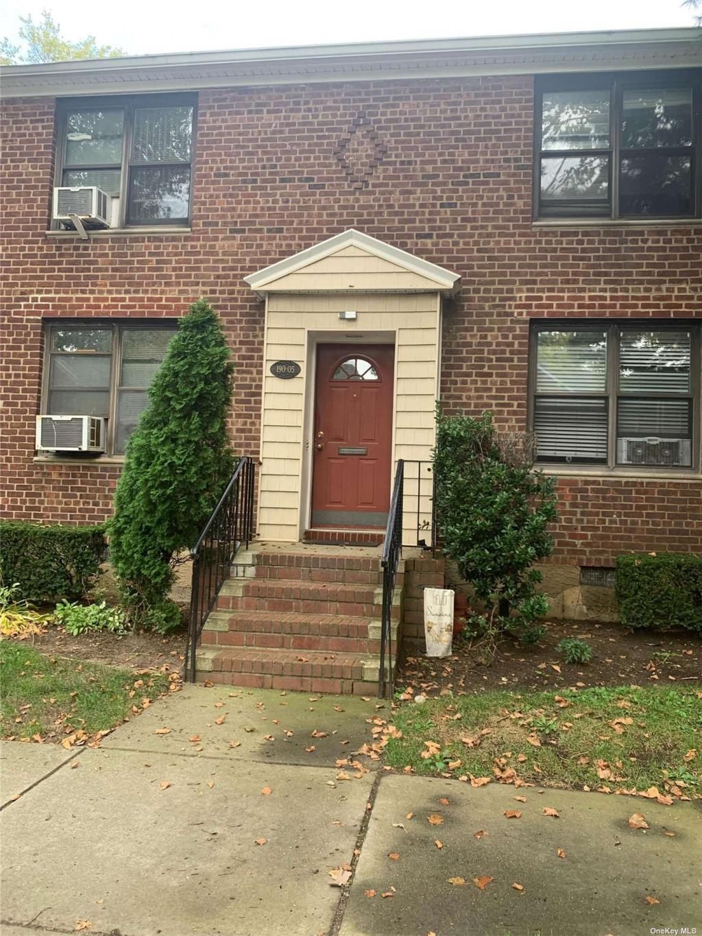 190-05 39 Ave, Unit 142, Flushing, NY 11358 Main Photo