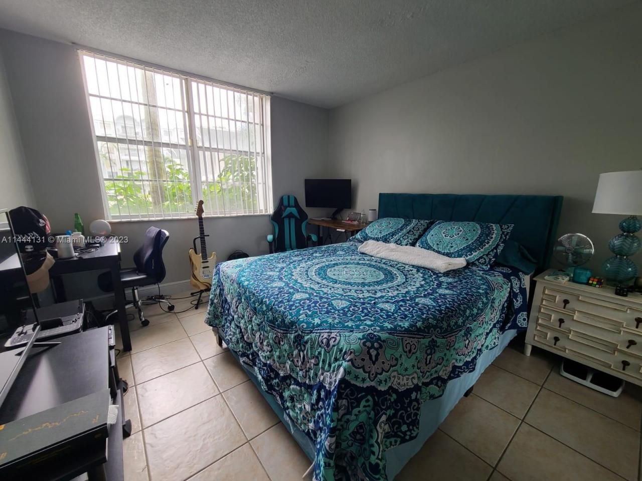 496 NW 165th St Rd, Unit D112, Miami, FL 33169 Photo