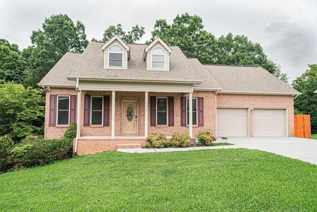 809 Reagan View Lane, Seymour, TN 37865 Main Photo