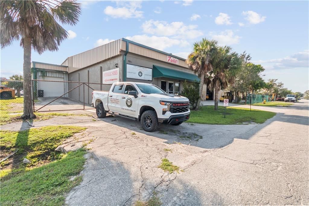 2065 Towles St, Fort Myers, FL 33916 Photo