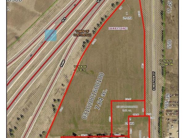 1510 NORTH AVENUE, Cleveland, WI 53015