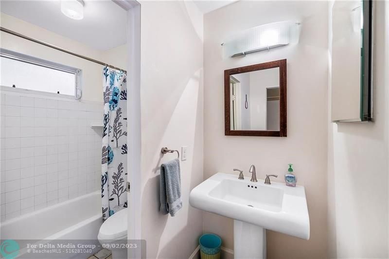 709 SW 12th Avenue, Fort Lauderdale, FL 33312 Photo