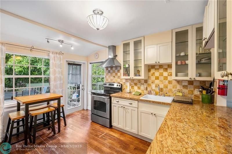 709 SW 12th Avenue, Fort Lauderdale, FL 33312 Photo