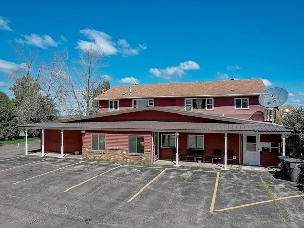 711 W Racine Street, Jefferson, WI 53549