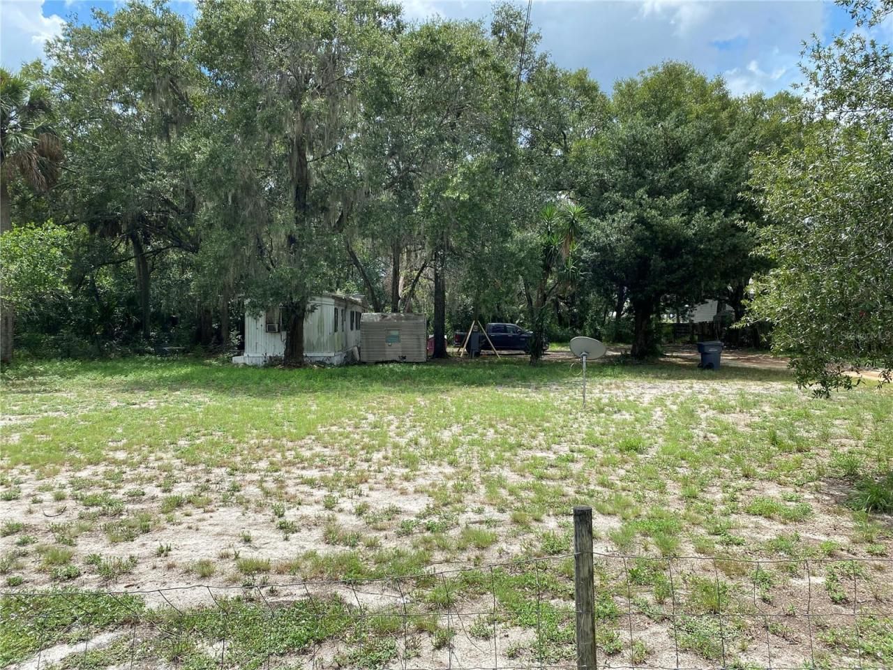 607 Ronald Reagan Parkway, Davenport, FL 33896 Photo