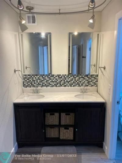 401 Golden Isles Drive, Unit 1104, Hallandale Beach, FL 33009 Photo