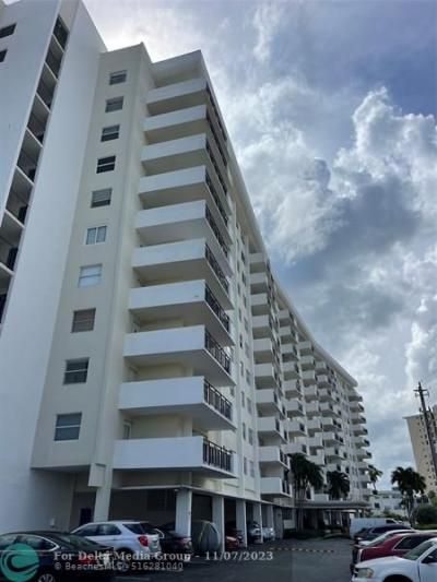 401 Golden Isles Drive, Unit 1104, Hallandale Beach, FL 33009 Photo