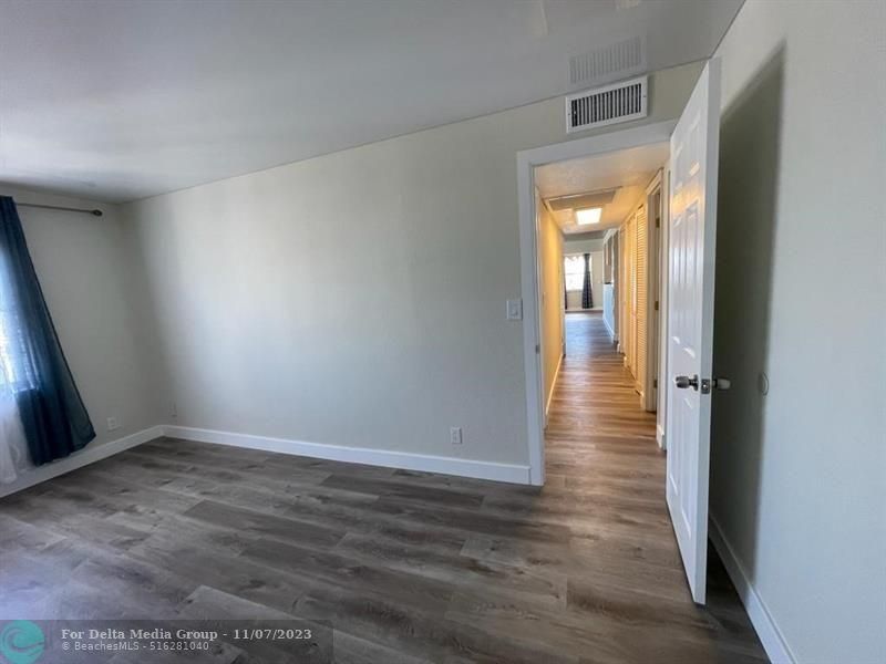 401 Golden Isles Drive, Unit 1104, Hallandale Beach, FL 33009 Photo