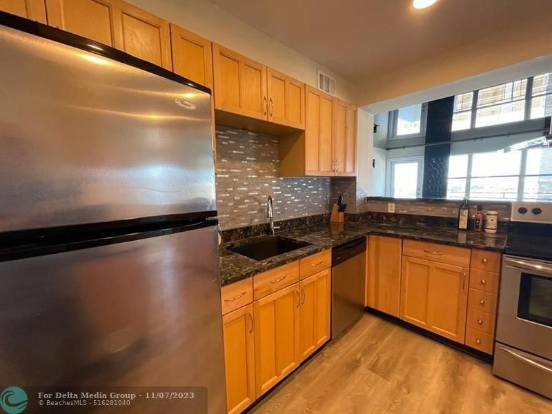 401 Golden Isles Drive, Unit 1104, Hallandale Beach, FL 33009 Photo