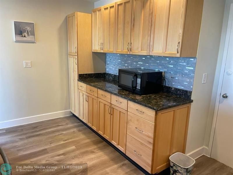 401 Golden Isles Drive, Unit 1104, Hallandale Beach, FL 33009 Photo