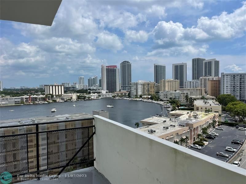 401 Golden Isles Drive, Unit 1104, Hallandale Beach, FL 33009 Photo