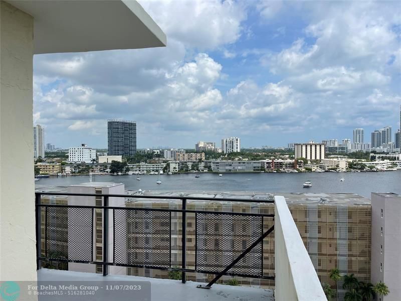 401 Golden Isles Drive, Unit 1104, Hallandale Beach, FL 33009 Photo