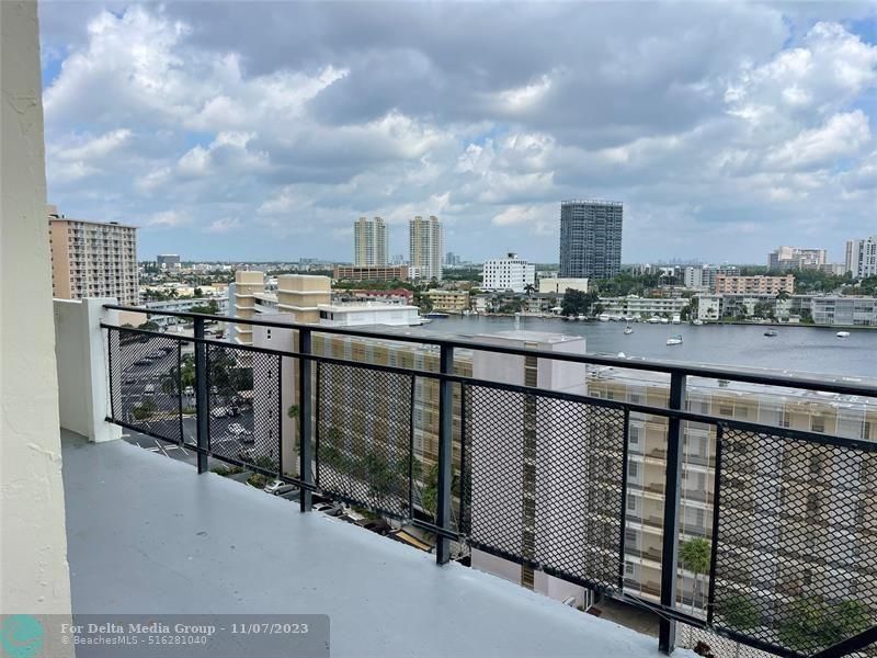 401 Golden Isles Drive, Unit 1104, Hallandale Beach, FL 33009 Photo