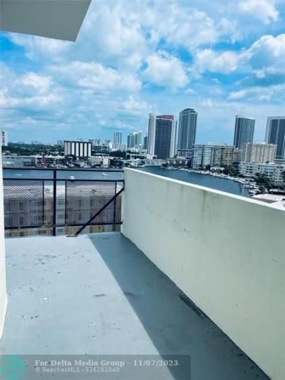 401 Golden Isles Drive, Unit 1104, Hallandale Beach, FL 33009 Photo