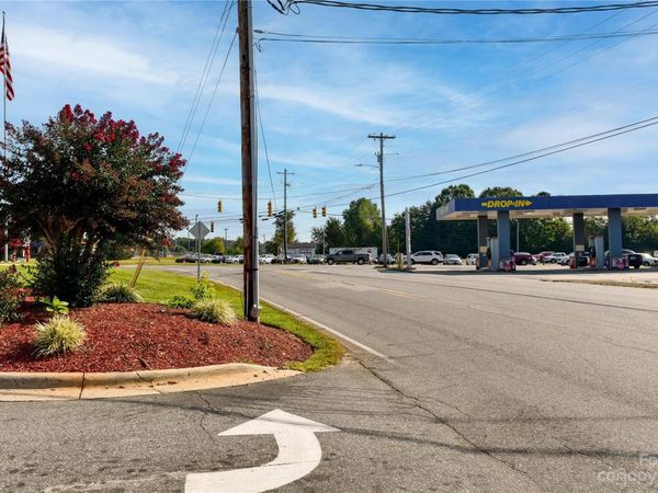 99999 Main Street, Forest City, NC 28043