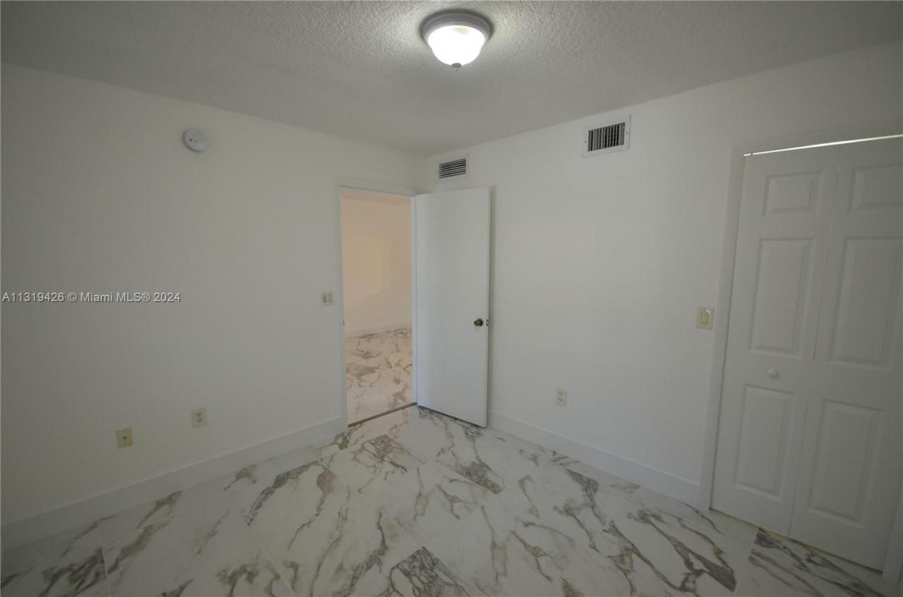 1241 SE 29th St, Unit 102, Homestead, FL 33035 Photo