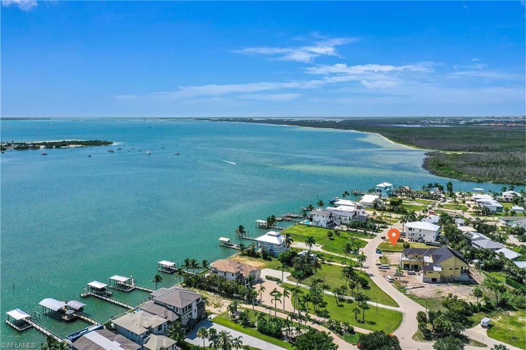 947 San Carlos Dr, Fort Myers Beach, FL 33931 Photo
